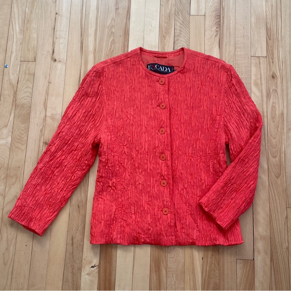 Vtg Escada Coral Red Crinkled Buttoned Jacket - Sz 38
